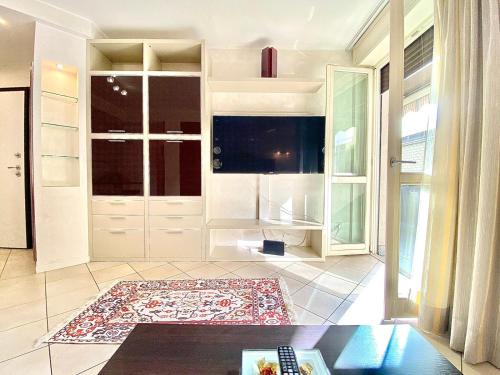 Certosa Apartment | Nel cuore di viale Certosa, tra Centro Città e Rho Fiera Milano, con parcheggio interno privato