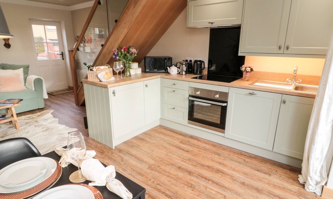 South Charlton Cottage | Nene's Nest