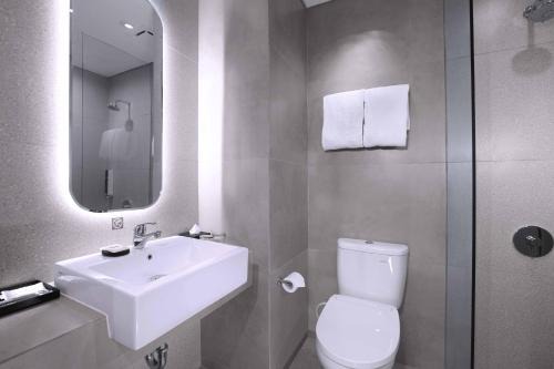 Jakarta Hotel | Neo Hotel Puri Indah