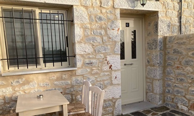 Omales Cottage | Nero - Ktima Ximitadi