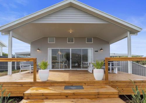Port Elliot House | Nest 6 Battunga Ave Port Elliot - No Linen Included
