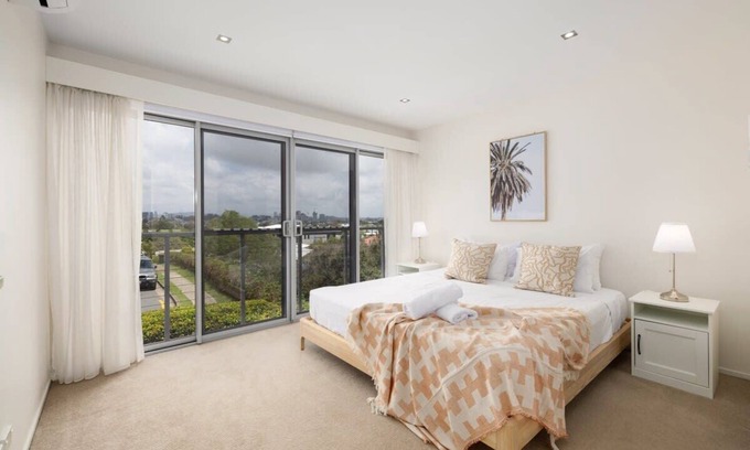 Morningside House | Netflix，Peaceful 3BR Morningside Gem: Cozy Retreat