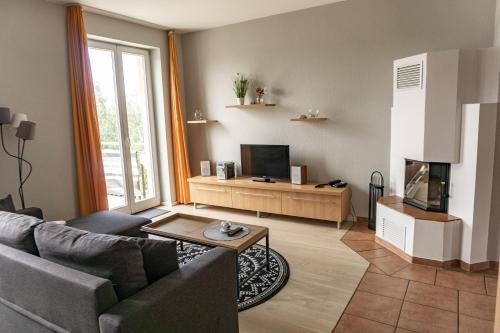 Rheinsberg Apartment | Nette Wohnung In Rheinsberg Mit Balkon Und Seeblick