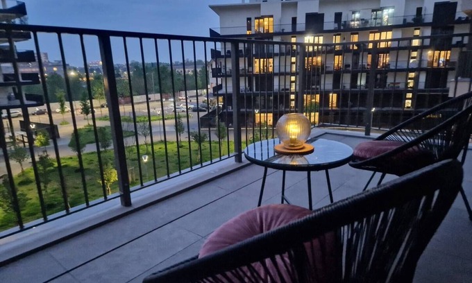 Lambrate House | Neues Stilvolles Apartment mit Großem Balkon und Toller Aussicht in Mailand-wifi