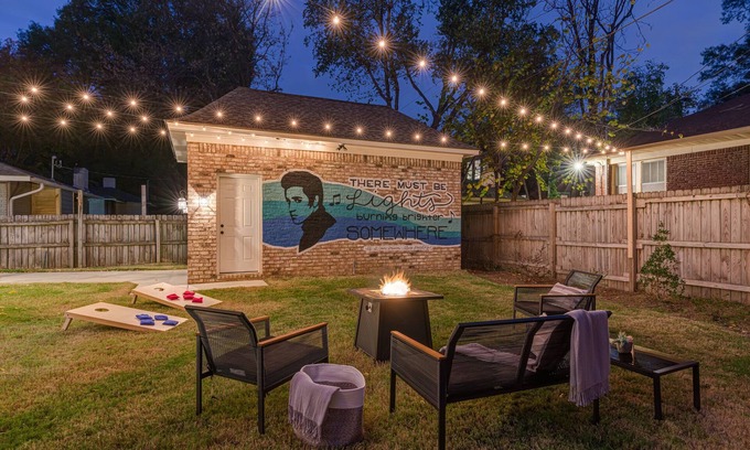 Vollintine-Evergreen House | NEW 4 Bedroom in Midtown Memphis - Just Minutes to Downtown Memphis!