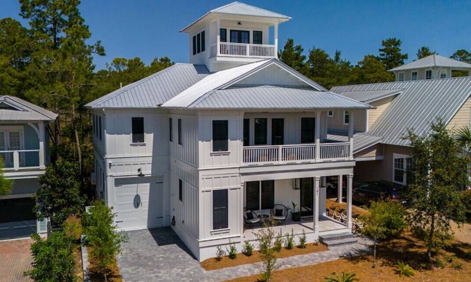 Lakeside at Blue Mountain Beach House | New 4BR Home w Bikes & Golf Cart in Blue Mnt. Experience Luxury at Coastal Pines
