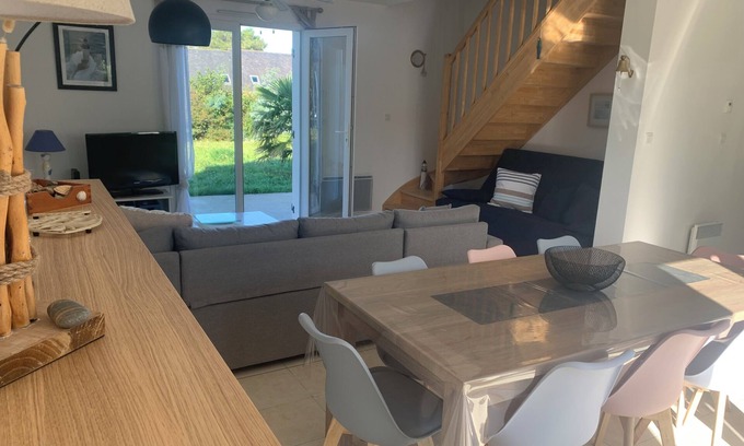 Asserac House | NEW. 500 M from a lovely beach (swimming at 26°, sea view)
