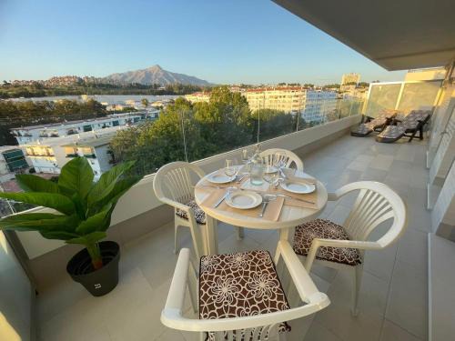 Nueva Andalucia Apartment | New Aires de Guadaiza apartment