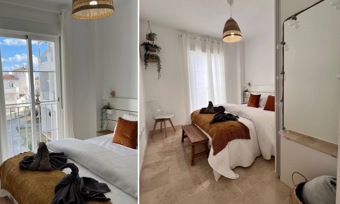 Puerto de la Duquesa Apartment | New and bright 3 bed apartment, 3min drive from an ecological reserved beach.