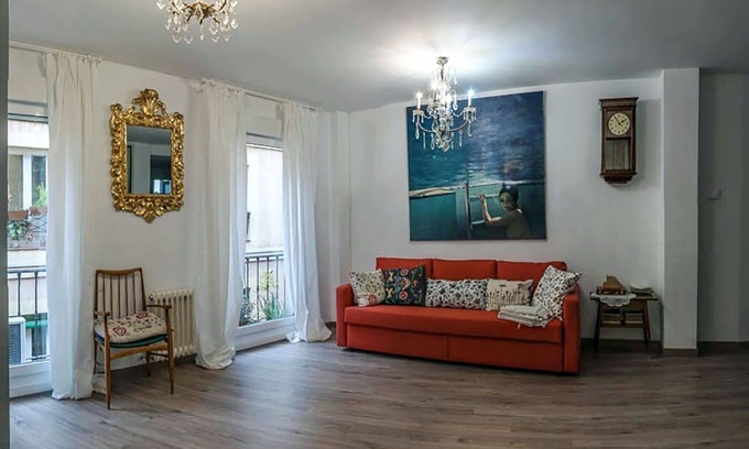 Embajadores Condo | New apartment, center of Madrid. Ambassadors area