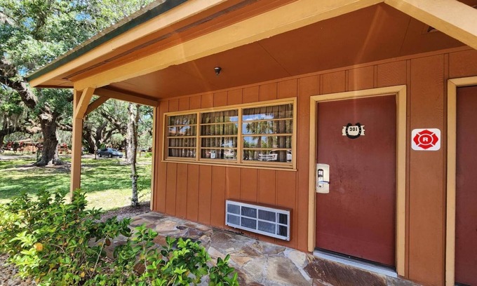 River Ranch Cottage | NEW at River Ranch! First Floor, Corner Private Cottage with Screened Porch! 301