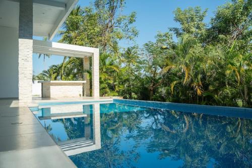 Playa Diamante Apartment | NEW Bamboo Pacifica
