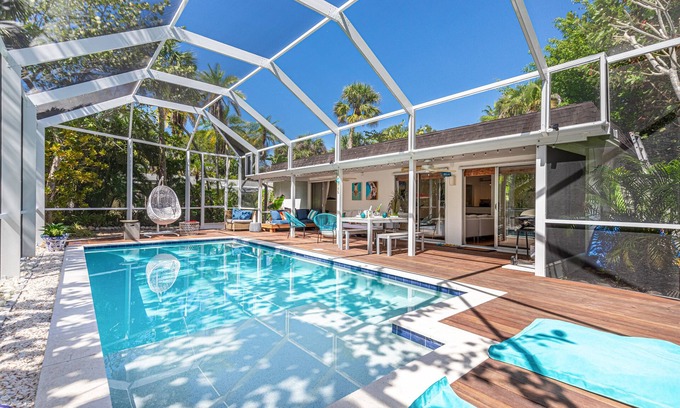 Sanibel Cottage | *NEW* Beautiful Cottage Canal Front&Boat Dock