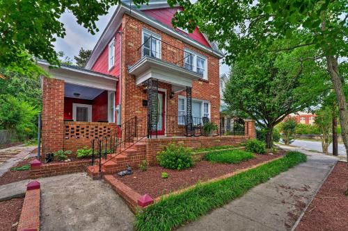 New Bern House | New Bern Home with Yard, Grill and Walkable Location