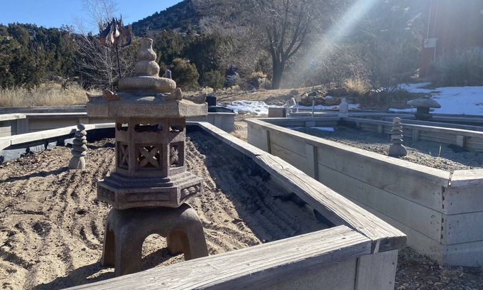 Canoncito House | NEW! Casita Roja Nestled in the Santa Fe Hills |15 min to Plaza - Dog ok!
