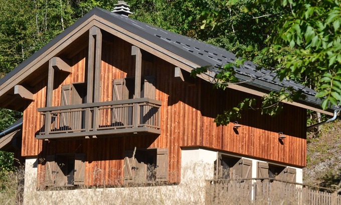 Villarabout Ski Chalet | New chalet, 3 Vallees - nearest ski lift 4km