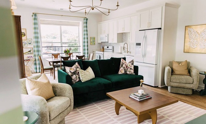 Cooper-Young Historic District Apartment | NEW! Charlie's Corner by Pettigrew Adventures - Located in Cooper Young