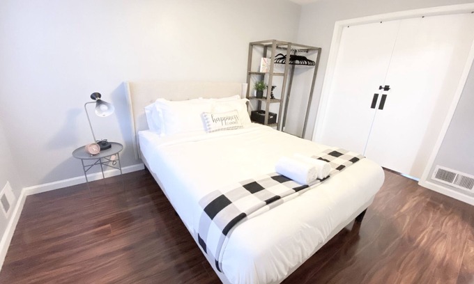 Lawrenceville House | 📣NEW!✨Charming & Cozy Escape Home Away From Home🏡 Perfect for Extended Stay!