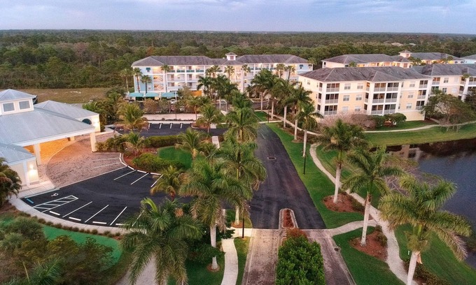 Cape Haze Condo | New coastal furniture, paint! 3 bdrm Cape Haze Resort condo; pool, pickle ball.