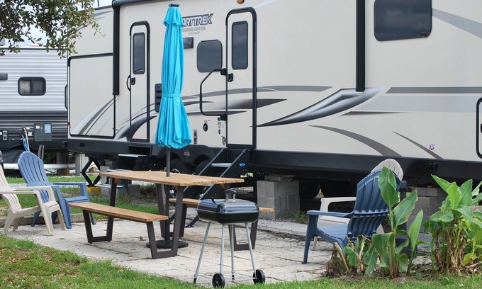 North Topsail Beach House | NEW - Coastal Comfort Awaits at RV by the Sea
