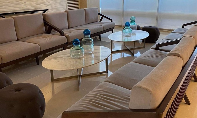 San Andres Bukid Condo | New Condo near MOA w/city view and balcony. Sunset in the privacy of your room!