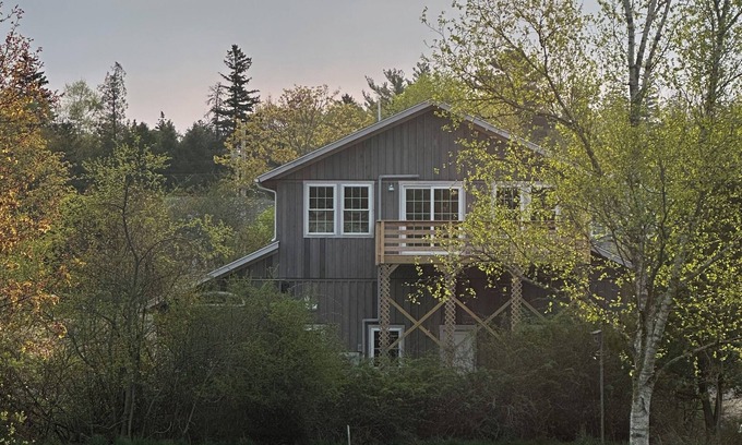 Southwest Harbor Apartment | NEW Construction The "Barn Loft"