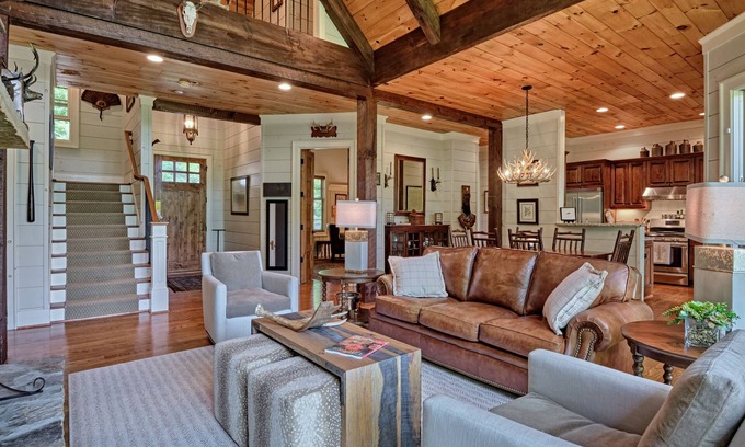 Mirror Lake House | New Construction Highlands Home With A Pond View - Hemlock Hideaway