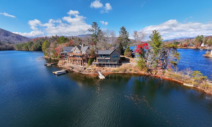 Santeetlah House | New Custom Mountain Lake House with the Best Views