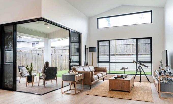 Heathwood House | New Designer Built Boutique Holiday Home@Heathwood