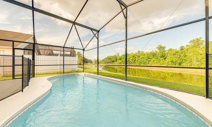 Indian Point House | New! Disney Vacation Oasis! Lake View & Heated Pool.
