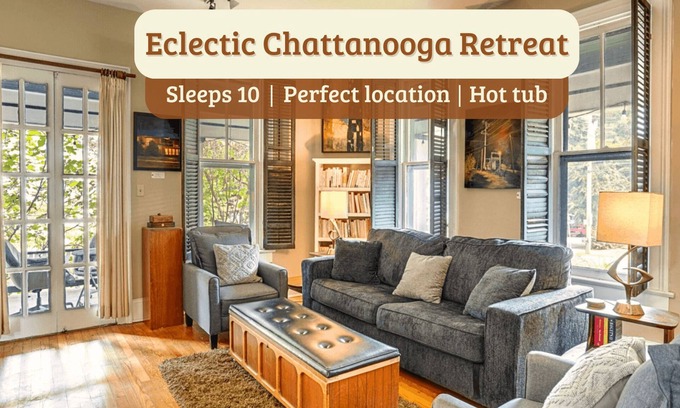 St. Elmo Improvement League House | *NEW* Eclectic Retreat & private hot tub!