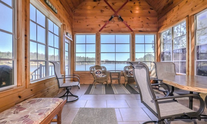 Minocqua House | New! Gorgeous Lake House with screen porch! Amazing Views!
