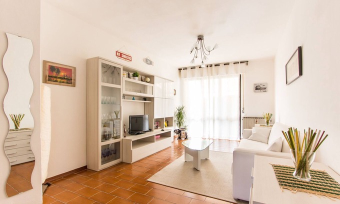 Torre del Lago Puccini Apartment | New ground floor apartment with large garden and private parking space