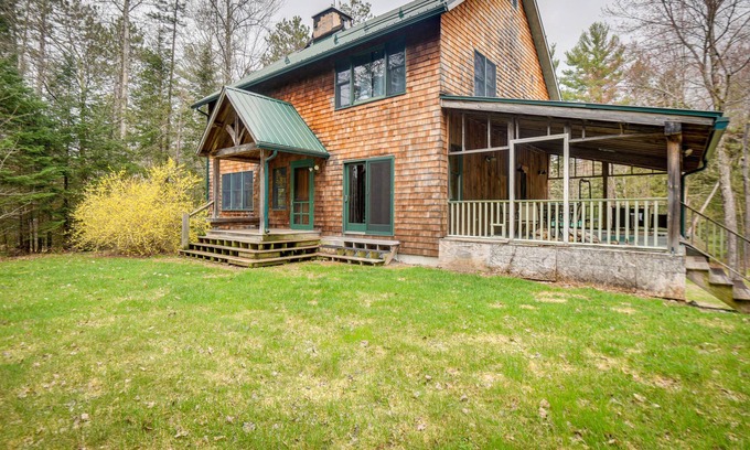 Franconia House | New Hampshire Getaway Near Hiking & Biking!