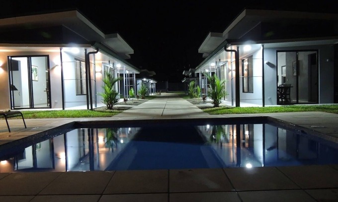 San Isidro de El General House | New Home with A/C | Wi-Fi | W&D | Smart TV | Full Kitchen | Pool | Free Parking