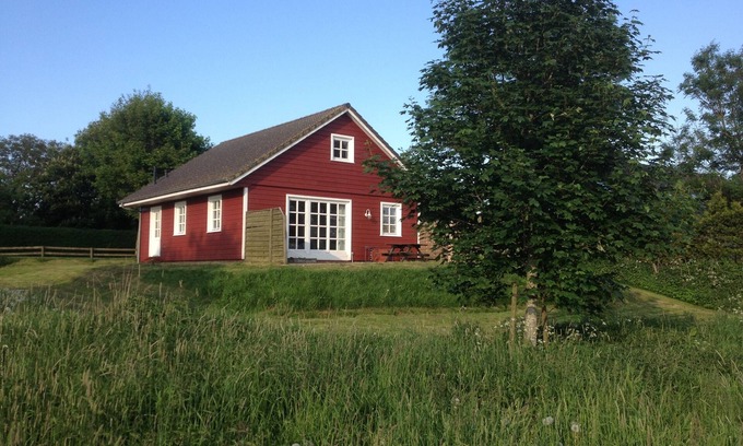 Hude House | New holiday home with a view of the Treene river