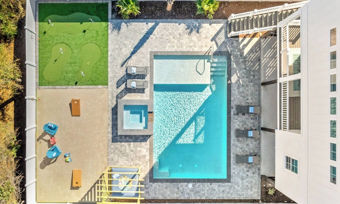 Ash House | New Home w/Htd Pool & Spa,Elevator, Putting Green, Gameroom
