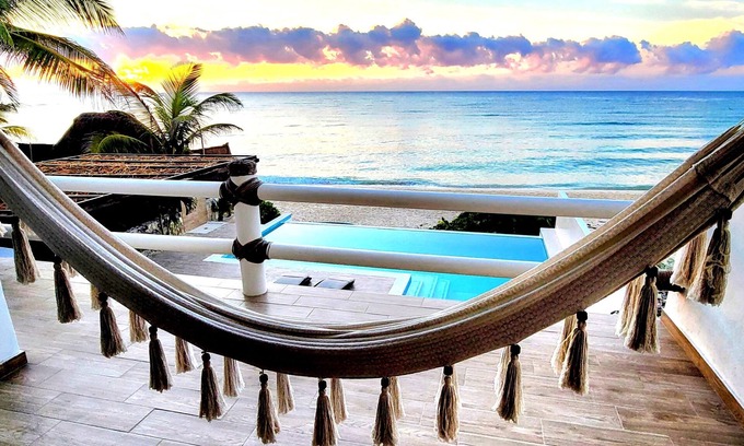 Akumal House | New Infinity Pool on Sandy Beachfront Boho-Chic Villa