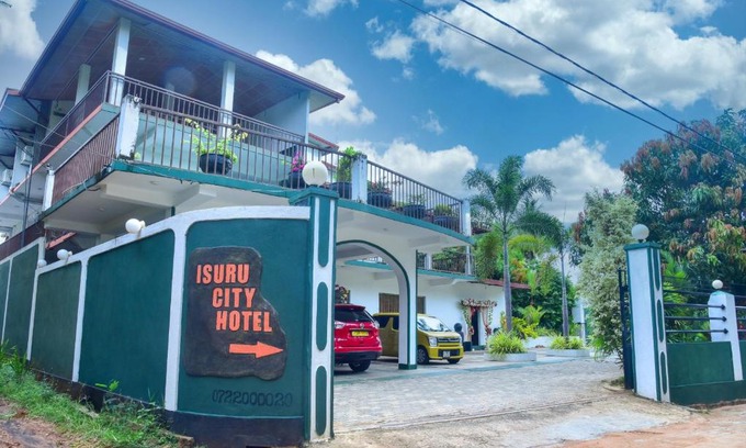 Dambulla Hotel | New Isuru City