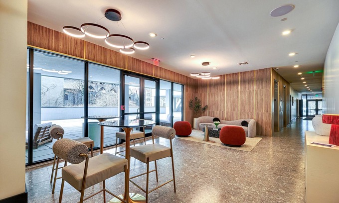 Bergen Apartment | New Jersey Luxury 2 Bedroom Apartment