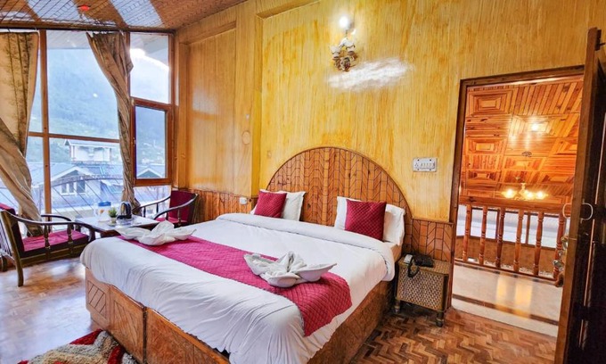 Manali Hotel | New jubilant