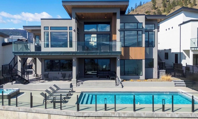 Central Okanagan House | New Large Luxury Home with Pool & Views