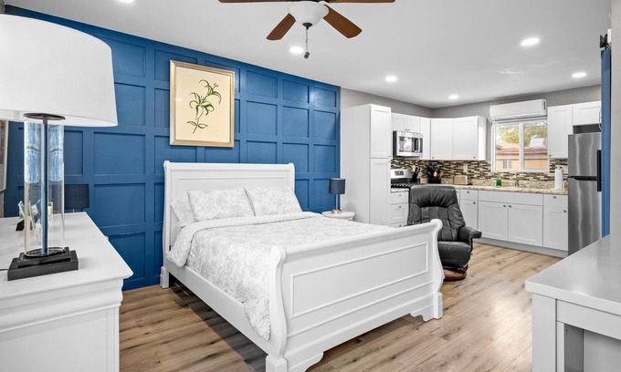Roosevelt Condo | NEW LISTING! 22 Chelsea Place (1-Bedroom Condo) - Pets Allowed by RedAwning