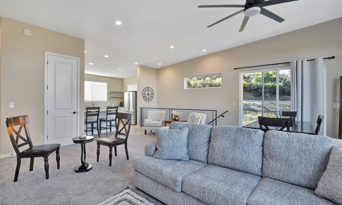 Diamond Valley House | *New Listing!* Central to Everything!