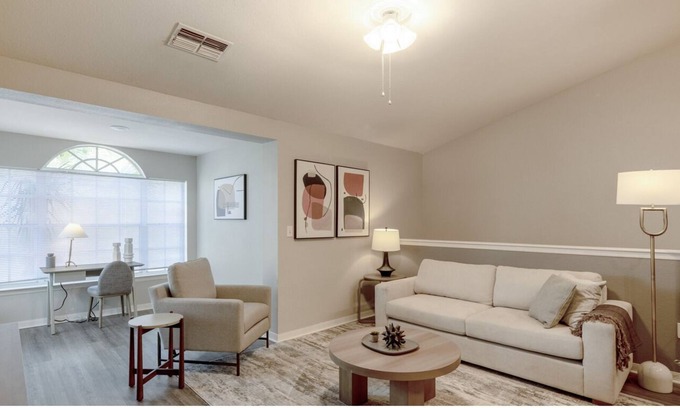 Palm Harbor Apartment | NEW LISTING! Contemporary large 3BR, in unit Washer/Dryer, FREE parking with all amenities! by RedAwning