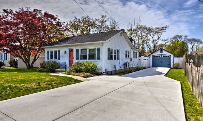 Villas House | NEW LISTING! Holiday By the Bay