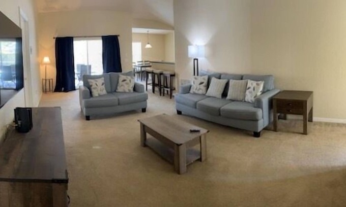Silver Creek House | New Listing! Silver Creek Resort, 4mi to Disney & 13mi to Universal - FS376683