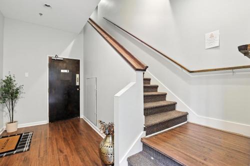 Athens Apartment | NEW LISTING The Townie Retreat - Walk to Stadium