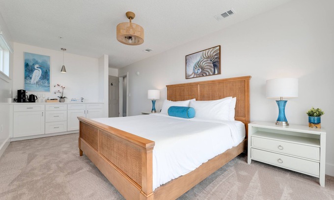 Jacksonville Beach Hotel | New Listing | Boutique Hotel | 1-BR Oceanfront - F