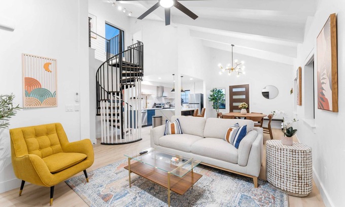 Valle House | *NEW* Luxe Desert Retreat | Near GrandCanyon S Rim